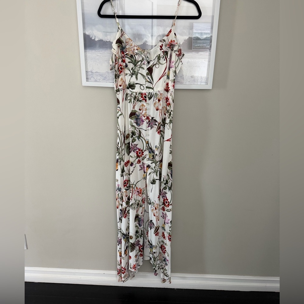 Dress Forum Dress - size medium - so cute and flattering on!